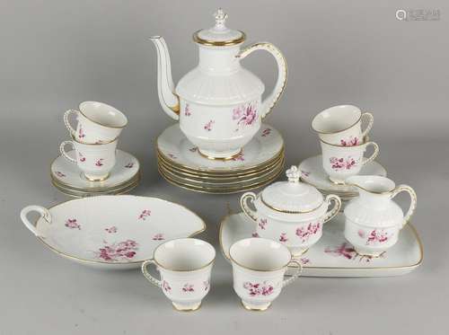 Bing & Grøndahl porcelain tea set. Comprising: Teapot,