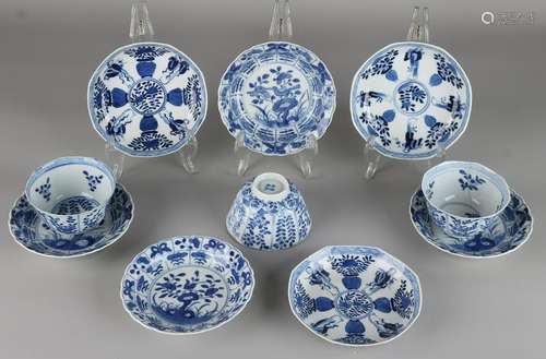 Lot 18th century Chinese porcelain. Comprising: Three