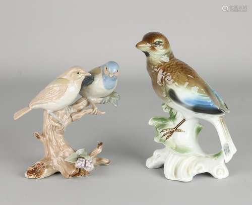 Two porcelain figures. One time Gerold Bavaria Western