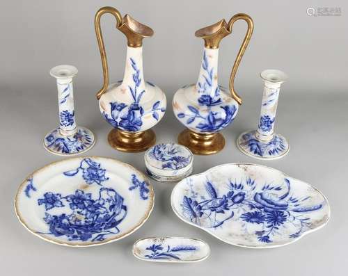 Eight parts antique English pottery. Circa 1900. Marked