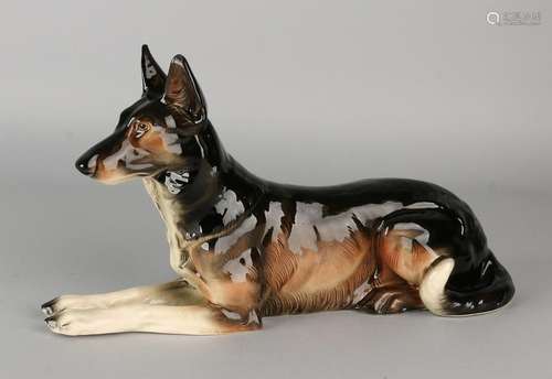 Large German shepherd ceramics. Circa 1930 - 1940.