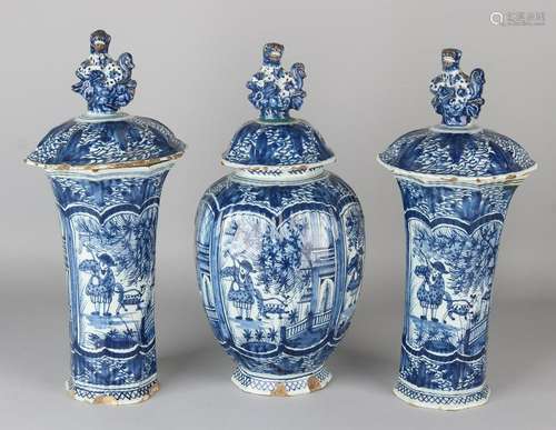 Rare three-part 18th century Delft Fayence garniture