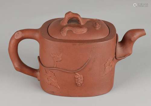 Old / antique Chinese Yixing teapot with grapevines and