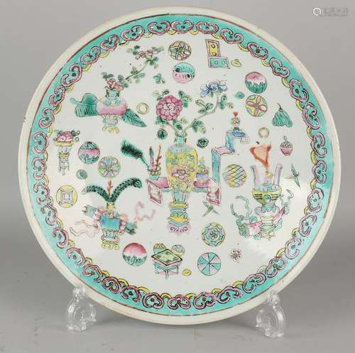 Large 19th century Chinese porcelain dish with