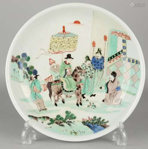 Large antique Chinese porcelain Family Verte dish with