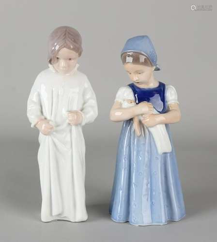 Two old Bing & Grondahl porcelain figures. 20th