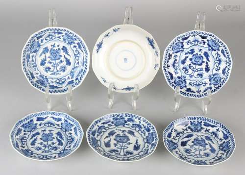 Six 18th century Chinese porcelain 12-sided Kang Xi