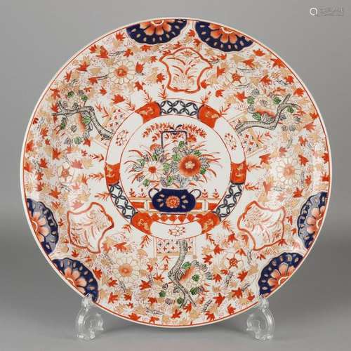 Large 19th century Japanese Imari porcelain decorative