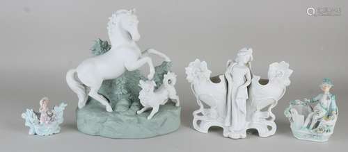 Four times Bisquit antique porcelain. Circa 1900.