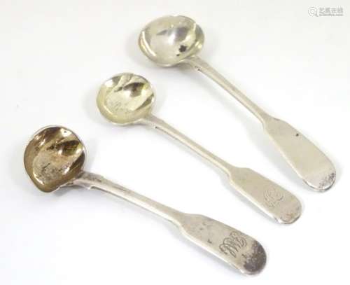 3 various silver fiddle pattern salt spoons.