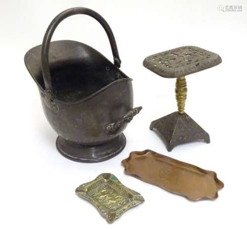 Assorted metalware comprising a copper coal scuttle, a plannished copper tray,