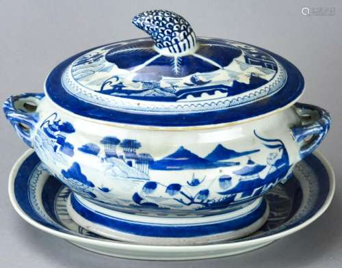 Chinese Canton Porcelain Tureen & Underplate