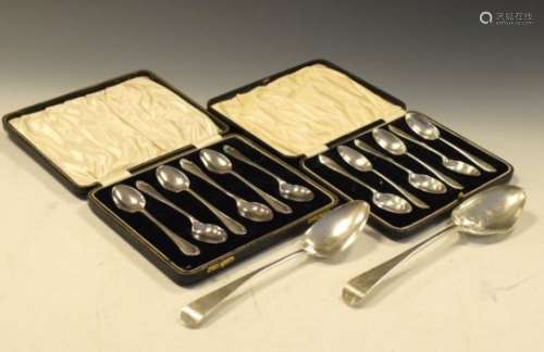 Cased set of six George V silver teaspoons, Sheffield 1924, cased set of six George V silver