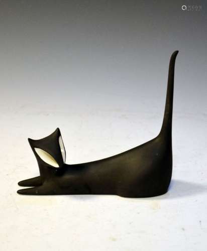 Royal Dux porcelain Modernist figure of a recumbent cat, 17.5cm wide