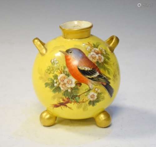 Late Victorian Royal Worcester porcelain vase of spherical form decorated with a Chaffinch bird