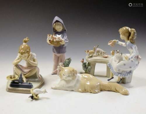 Three Lladro porcelain figure groups featuring cats comprising: 6109 Meal Time, 6102 Mother's Little