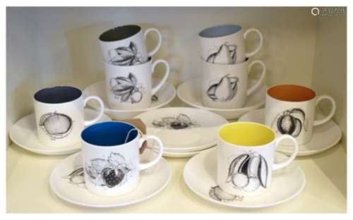 Susie Cooper - Set of eight coffee cans and saucers printed with various fruits (16)
