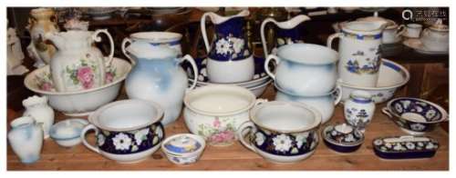 Quantity of late 19th/early 20th Century jug and basin sets etc