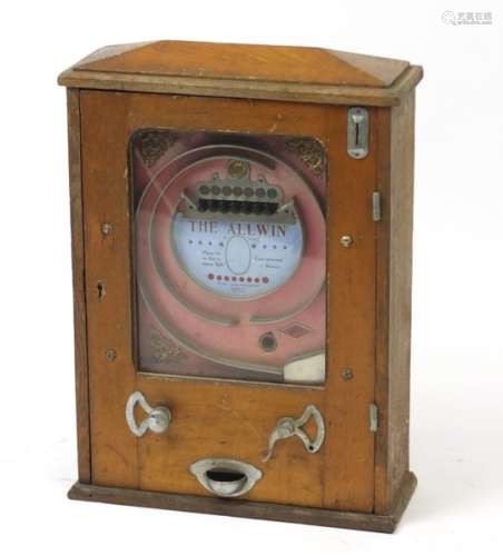 1920's oak cased Allwin De Luxe penny pinball slot machine, 69cm H x 49cm W x 18.5cm D : For Further