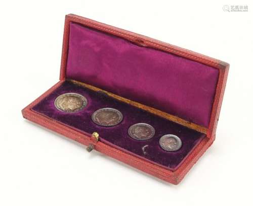 Edward VII 1902 Maundy coin set with velvet lined tooled leather case : For Further Condition