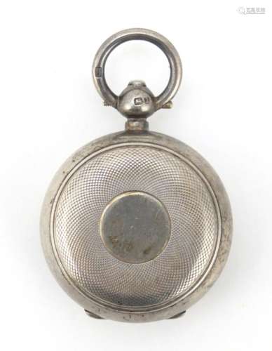 Edwardian circular silver sovereign case by Aaron Lufkin Dennison, Birmingham 1911, 3cm in diameter,