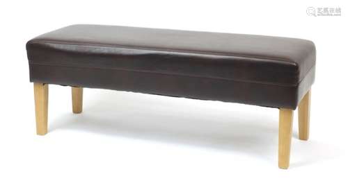 Contemporary brown leather and light wood bench, 120cm in length : For Further Condition Reports