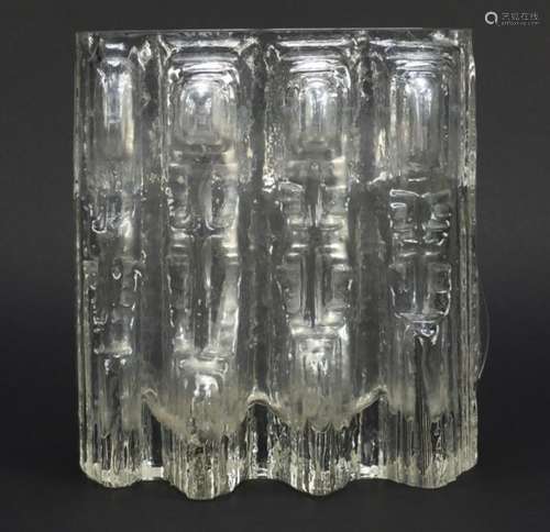 1970's stylish glass vase possibly Swedish, 19.5cm high : For Further Condition Reports Please Visit