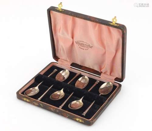 Set of six silver teaspoons housed in a fitted case by A E Poston & Co Ltd, Sheffield 1931, 11cm