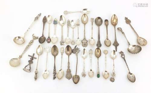 Mostly silver teaspoons some with novelty terminals, various hallmarks, 305.0g : For Further