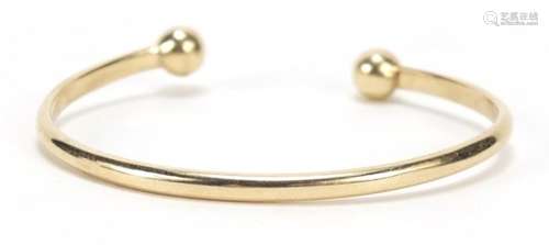 9ct gold bangle, 13.7g : For Further Condition Reports Please Visit Our Website, Updated Daily