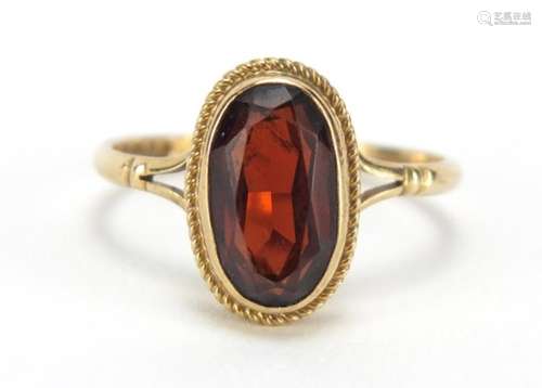 9ct gold garnet ring, size O, 2.4g : For Further Condition Reports Please Visit Our Website, Updated