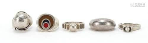 Five silver designer rings, various sizes, 50.0g : For Further Condition Reports Please Visit Our