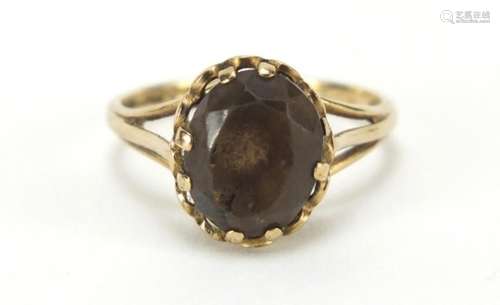 9ct gold smokey quartz ring size L, 2.2g : For Further Condition Reports Please Visit Our Website,