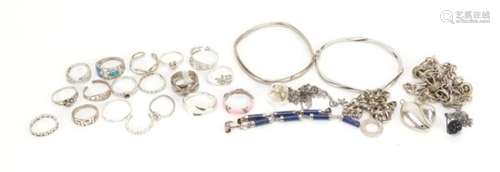 Silver and white metal jewellery including necklaces, rings and bracelets, 105g : For Further