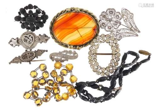 Mostly vintage jewellery including an unmarked silver citrine necklace, Victorian silver brooches