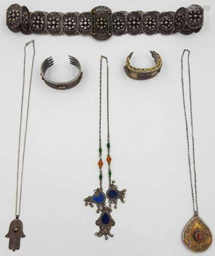 6 parts jewelry, ethnologica. Also silver, Carnelian,