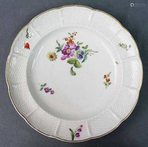 Plate Ludwigsburg porcelain.