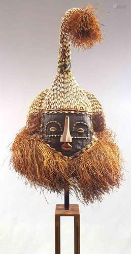 Mask. Probably king. Africa. 55 cm high, 193 cm with