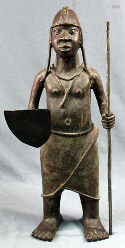 Sculpture. Warrior, bronze. Benin?