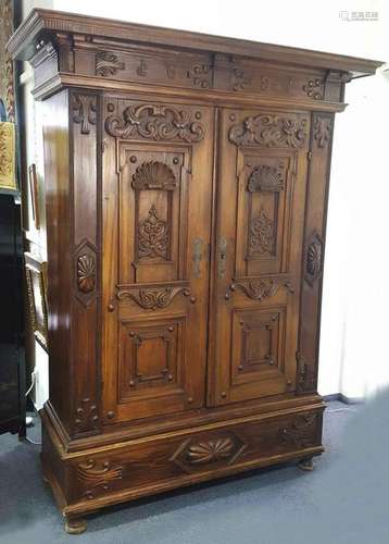 Hall cabinet 