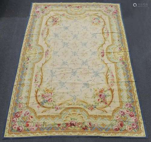 Tapis de Pied. Carpet in Louis XIV. Aubusson style.