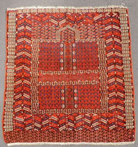 Tekke Engsi tribal carpet. Turkmenistan. Antique,