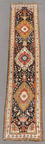 Bakhtiar Persian carpet. Iran. Old, around 1920.