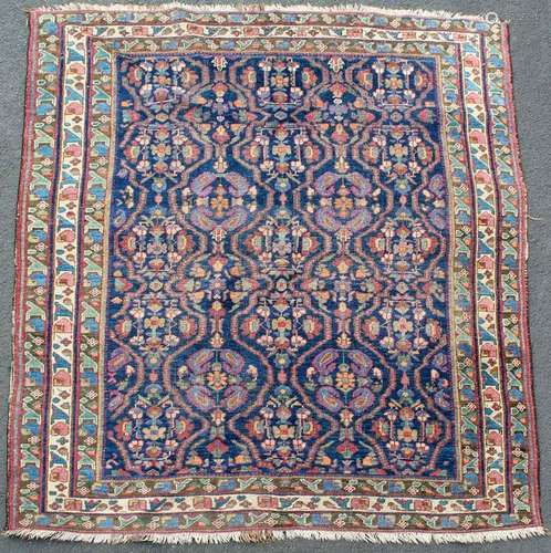 Kurd Persian carpet. Iran. Old around 1910.