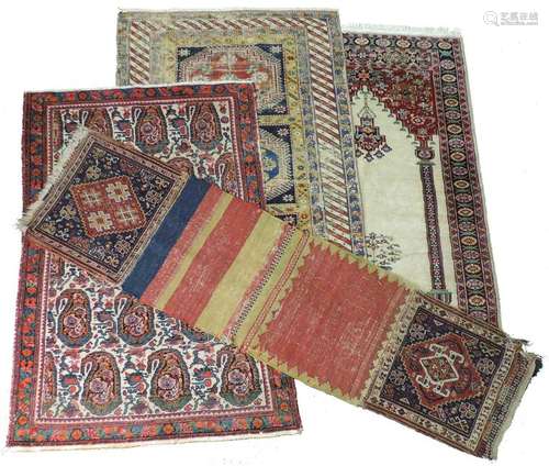 Boteh rug. Shirwan. Qashkai Hybe. Prayer rug.