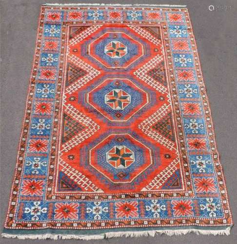 DOBAG carpet. Western Anatolia, Turkey. Natural colors.
