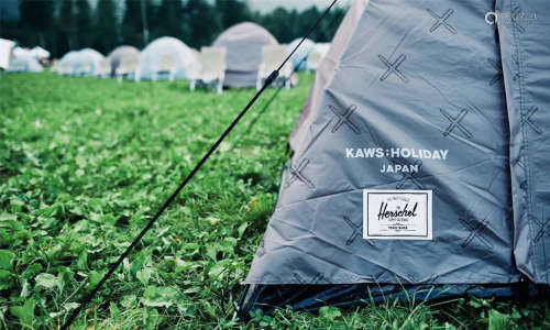 Kaws×Herschel 2019年作 Holiday 帐篷，睡袋全套（灰色） 尼龙等综合材质