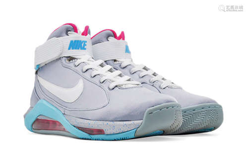 Nike Hypermax 2010 ”Marty Mcfly“ Sample