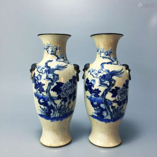 A pair of blue and white porcelain vase