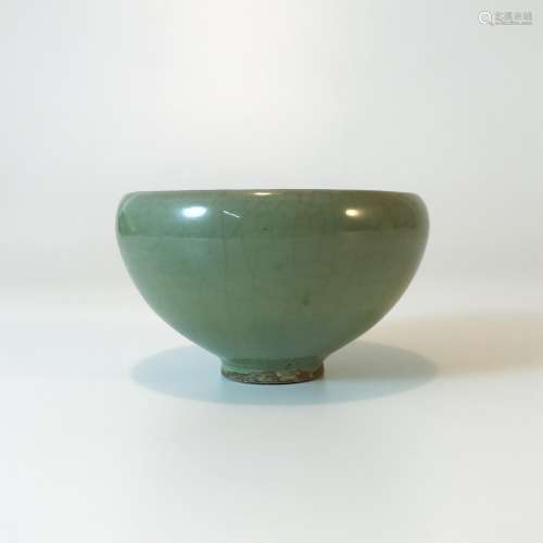 A celadon bowl, Donggou Kiln
